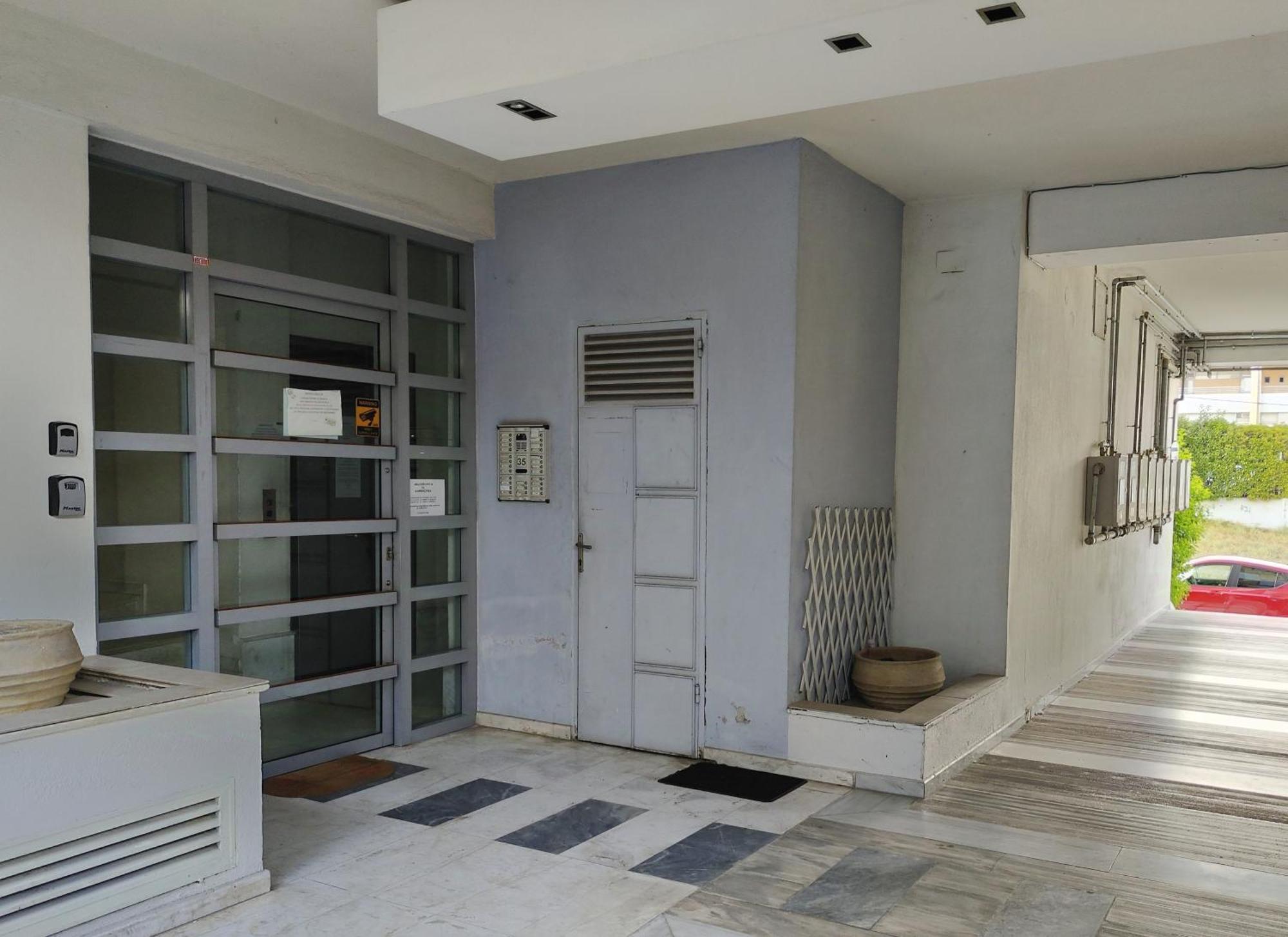 Homely Flat Near Airport Thessaloniki Exterior photo